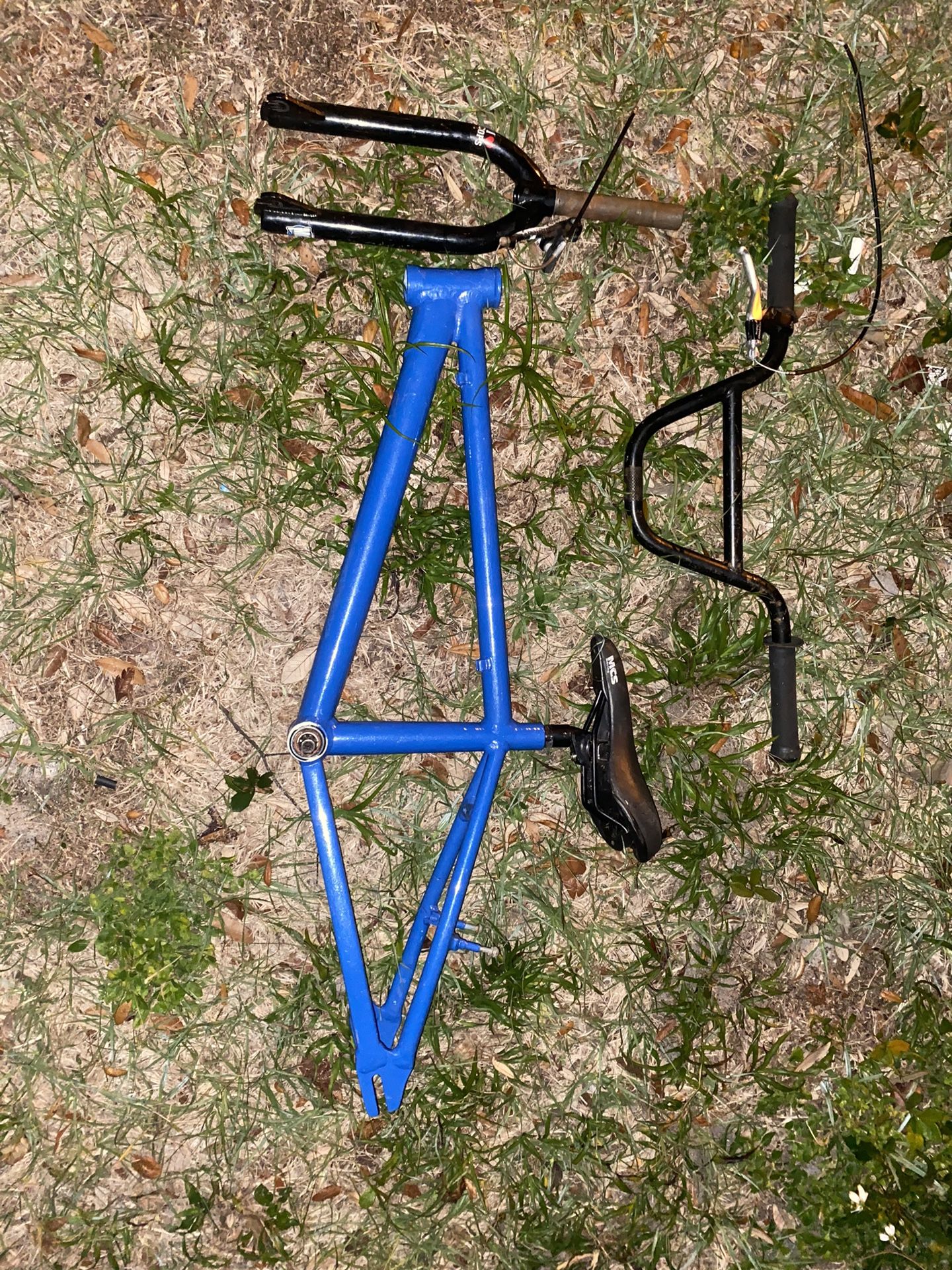 Very Light Box Frame And Parts Crankset Is Included Not In Picture