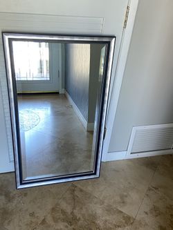 Decorator Beveled Glass Mirror