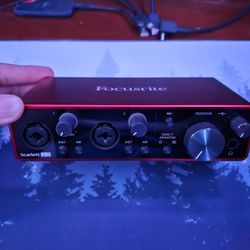 Focusrite Scarlett 2i2 3rd Generation Audio Interface
