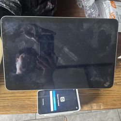 square pos machine
