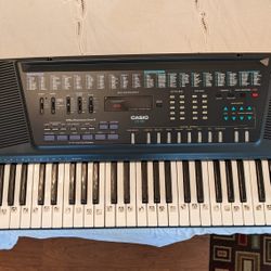 Casio CT 770