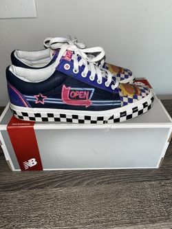 Vas off the wall old school rare diner shoes size 10