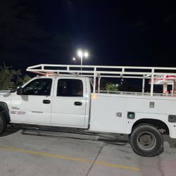Chevrolet Silverado 3500 Dually 