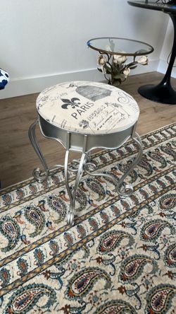Stool upholstered & metal