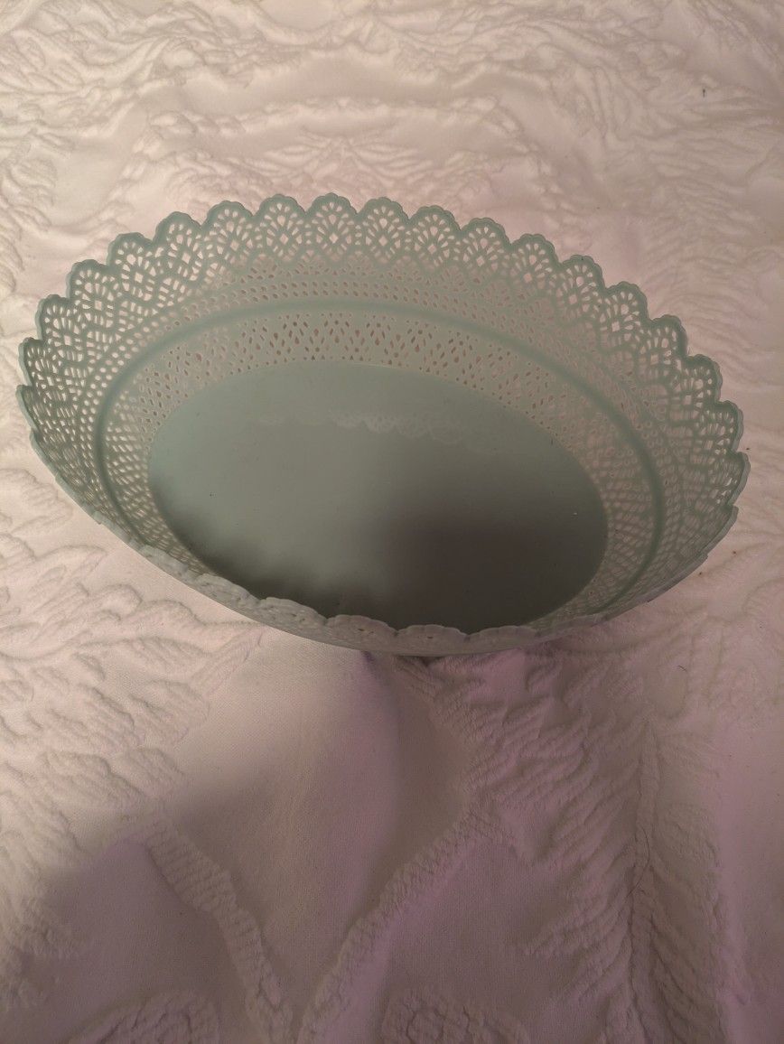 Aqua Green Oval/Egg Shape Plastic Container