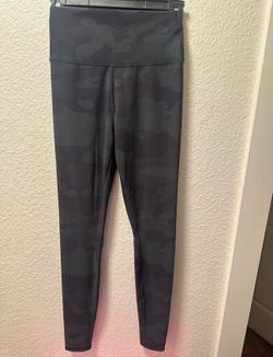 Alo Yoga High-Waist Vapor Leggings Black Camouflage Women's Size XS
