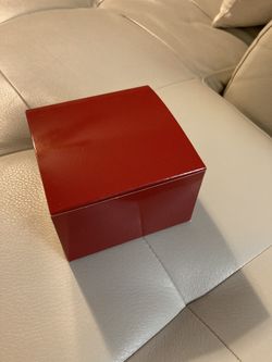 New Red Gloss Gift Box