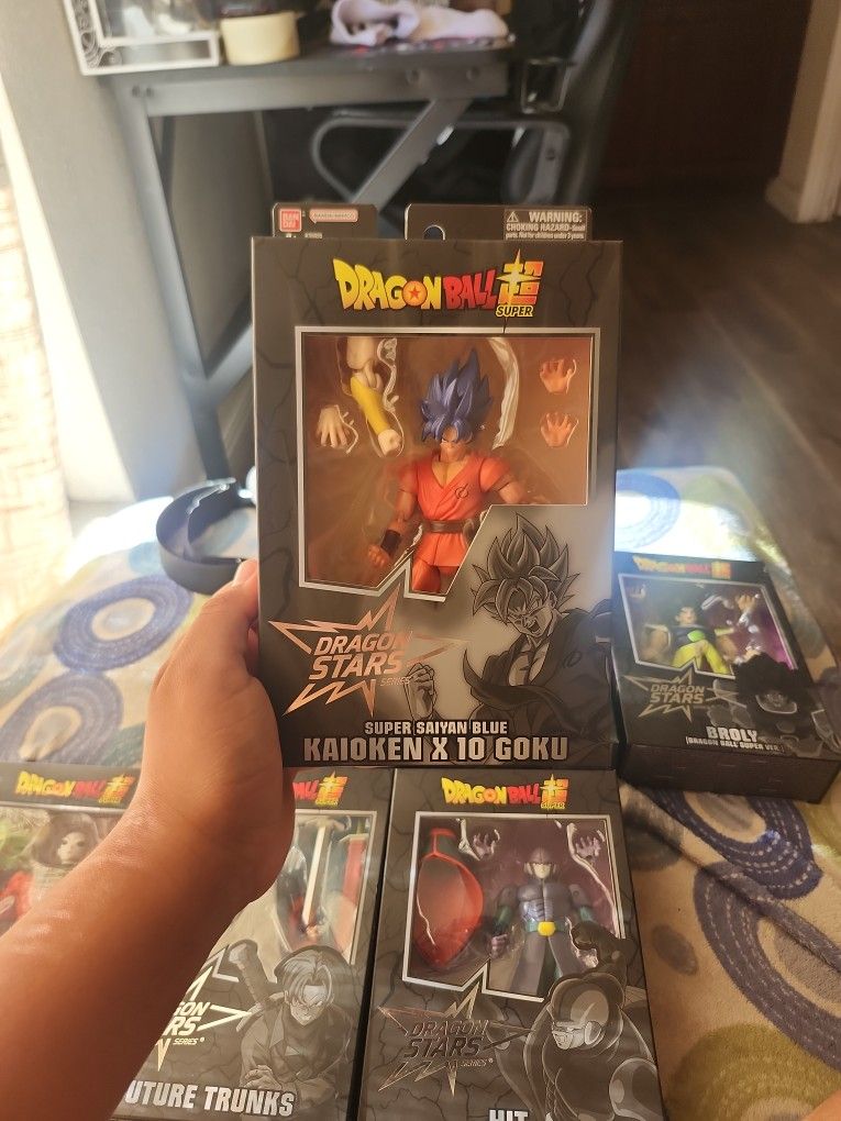 I Am Selling My Colección Of Dragonball  For A Xbox I 