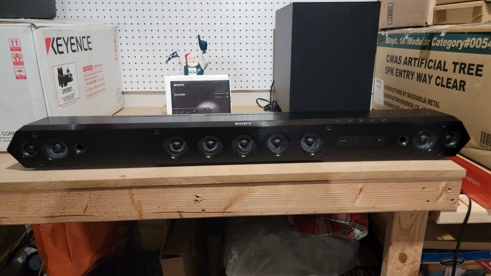 Sony SoundBar with wireless subwoofer. 