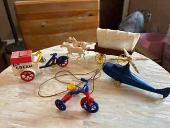 Antique Lot Of Small Toys From The 1940’s/1950’s
