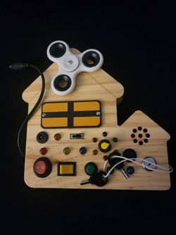 BUSY BOARD (MOTOR SKILL DEVELOPMENT)