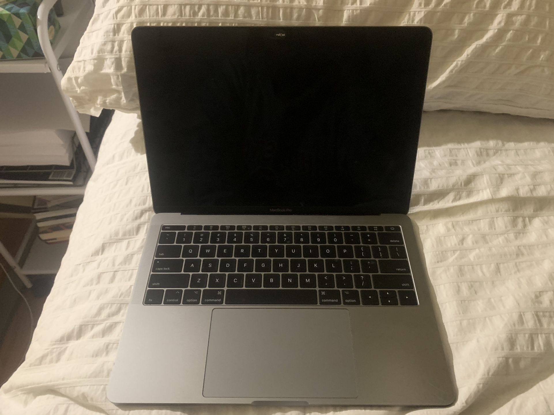 MacBook Pro 2017 13 Inch