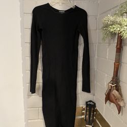 Bodycon Dress Size P Small Super Stretchy Under Knee Black BEBE