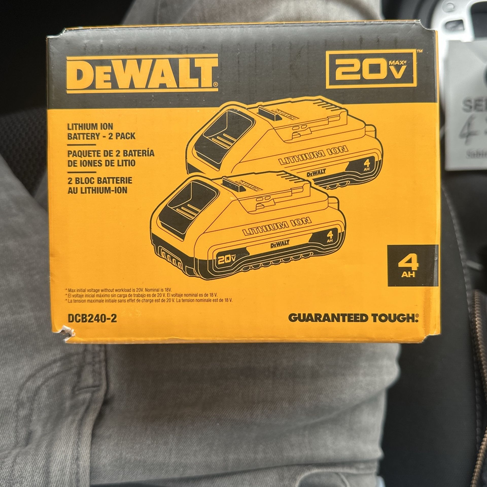 DEWALT 20V MAX 5 Ah Lithium Ion Battery 2-Pack (DCB205-2