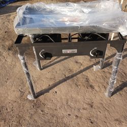 CAMP STOVE