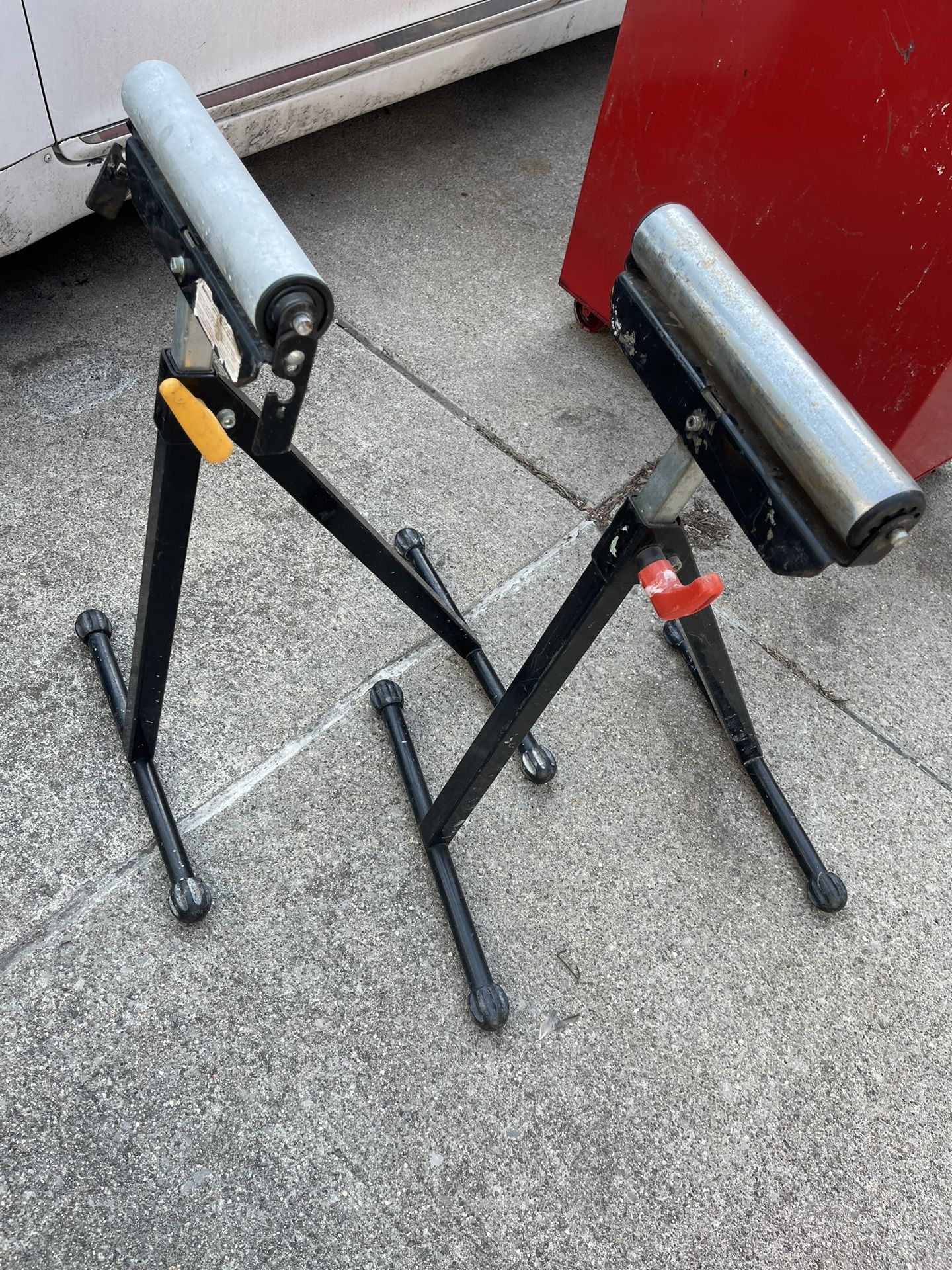 Table Saw Roller Stands Like New