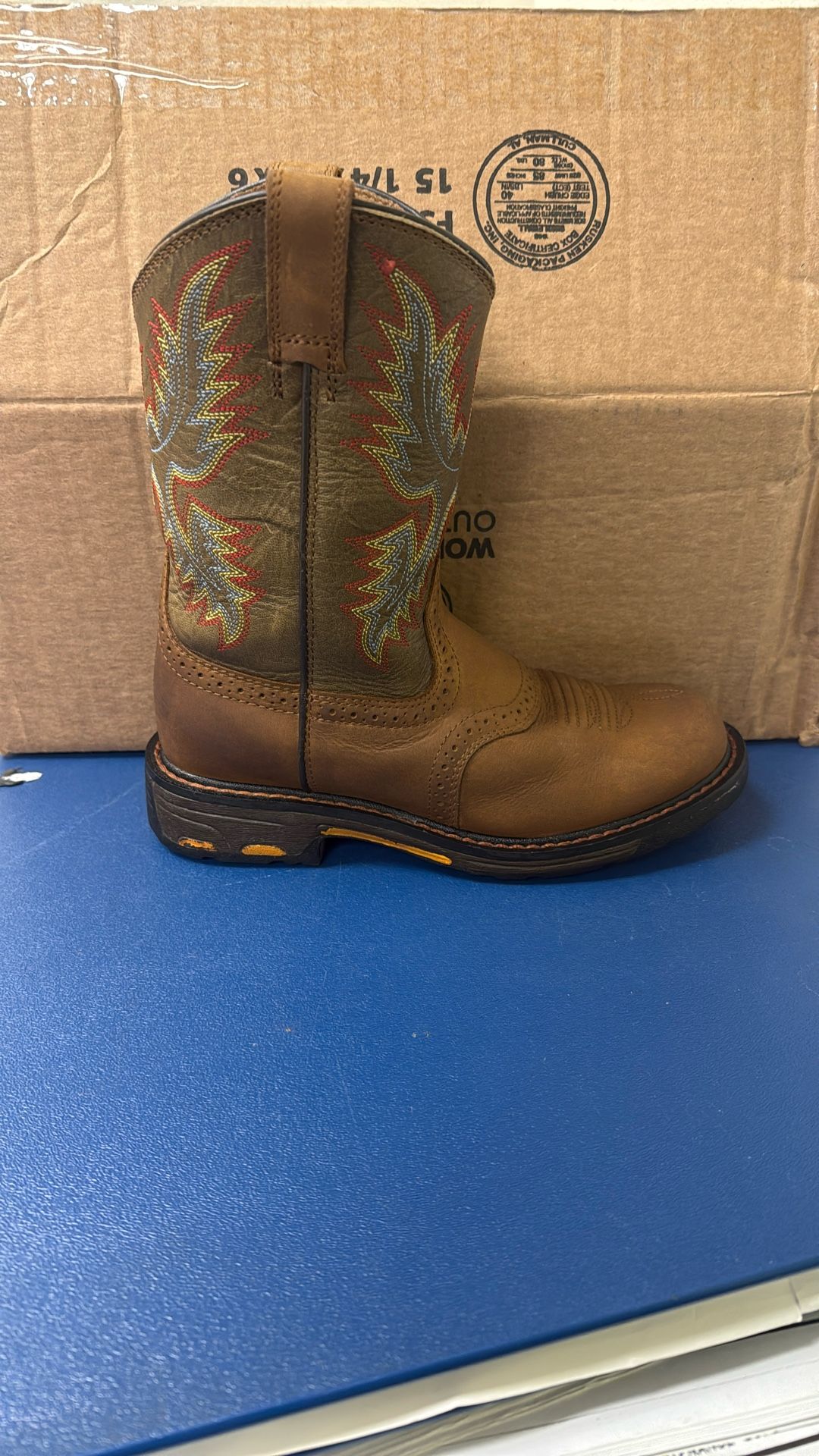Ariat Kids Boots Size 2y
