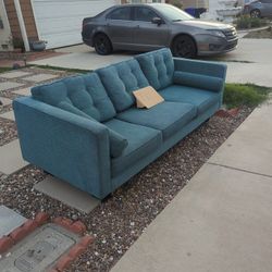 Sofa Free Free