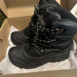 Snow Boots 