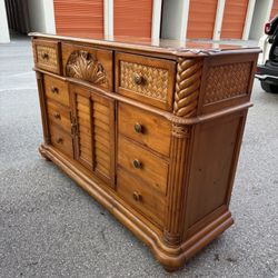 Dresser Tropical Style ( Deliver Available) 