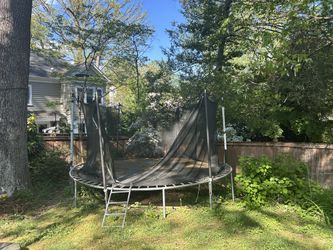Trampoline