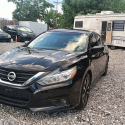 2018 Nissan Altima SV 