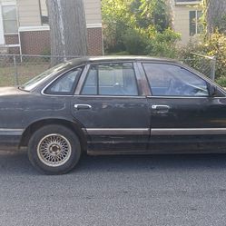 1994 Ford Crown Victoria