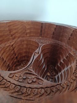 #1599, Rosewood foldable basket.