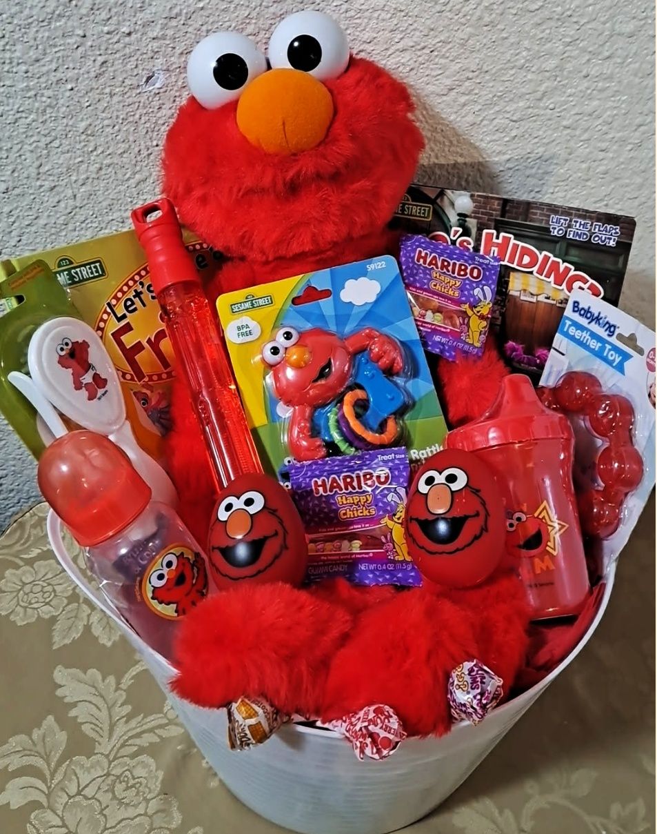 ELMO EASTER BASKET. ( PICK UP IN MODESTO.)