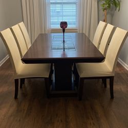 Dinner Table And 6 Chairs 