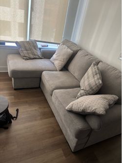 Couch for sale it’s pretty new. I’ve had for 9 months. I’m  moving out of town so looking to sale.