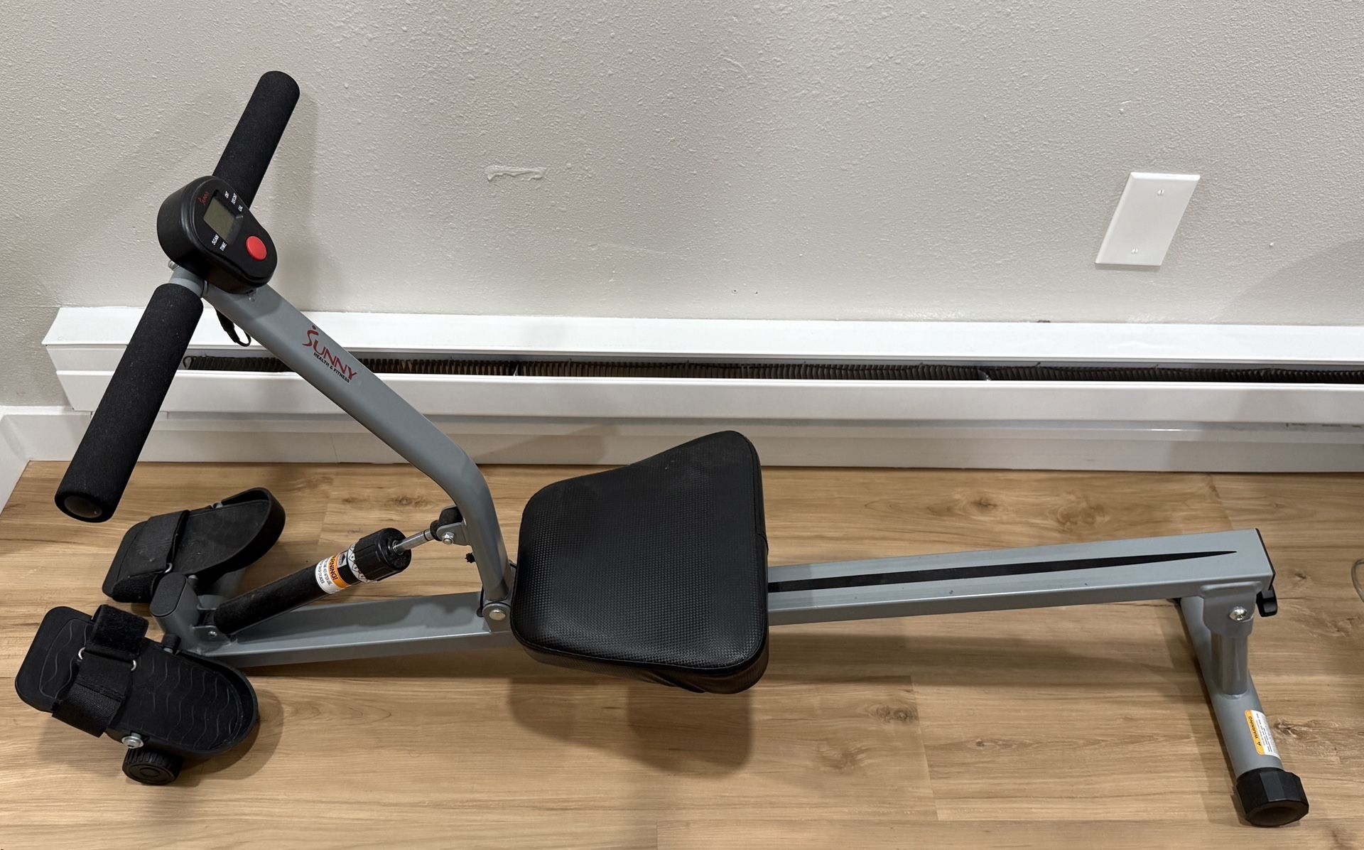Sunny Health & Fitness Rowing Machine