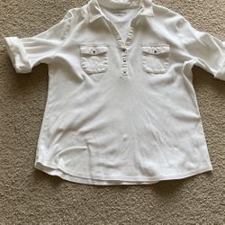 Women’s Short Sleeve Top