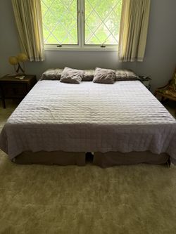California King Tempurpedic Bed
