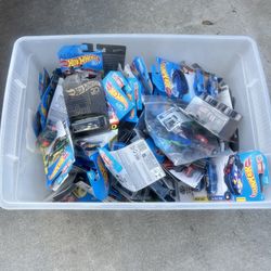 Full Box Of Random Hot Wheels  