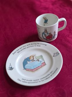 Vintage Wedgwood Peter Rabbit Nursery set 2-Piece Plate and Mug
