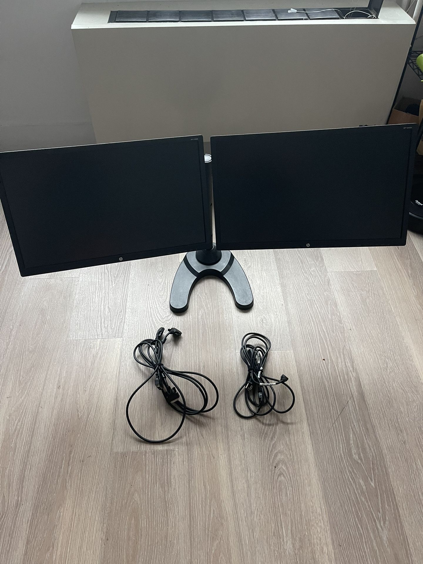 HP V242H Dual 24 Inch Monitors With Stand
