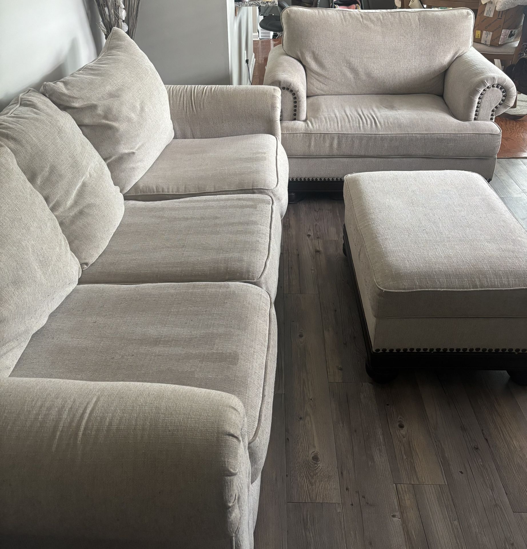 Sofa, Loveseat & Ottoman