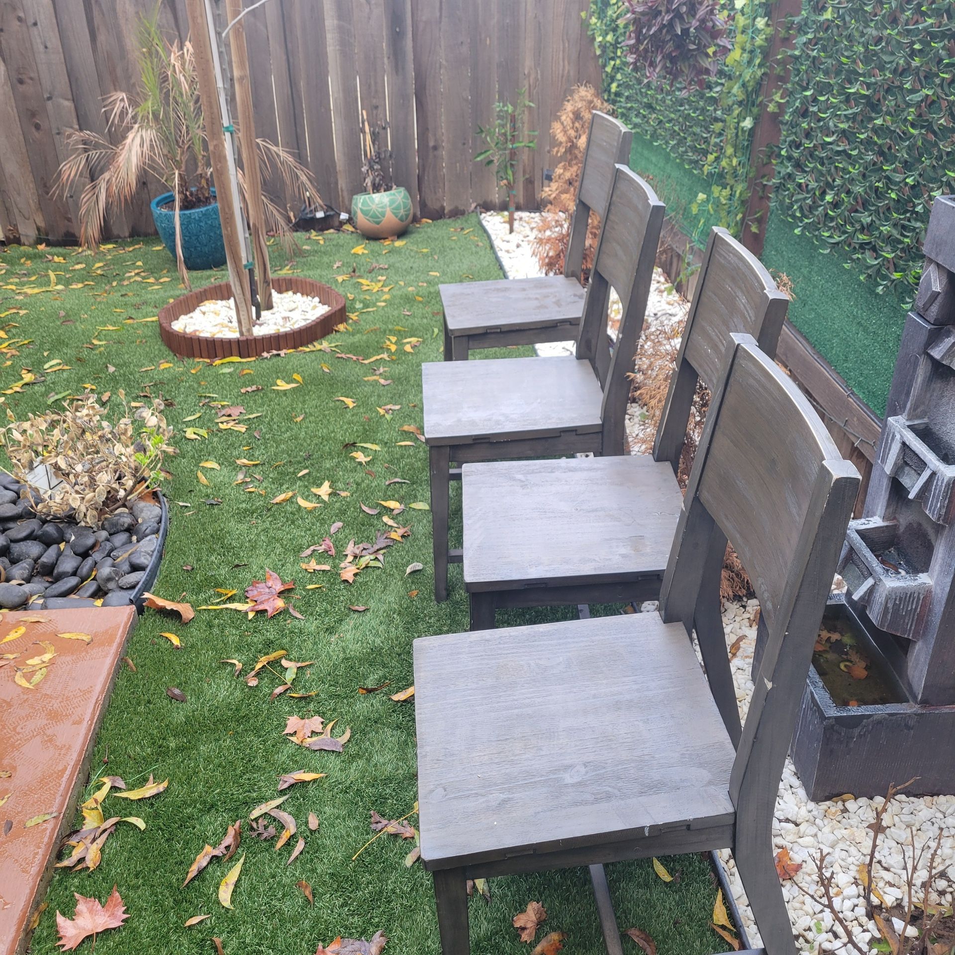 Dining Table Chairs, (Mint Condition)