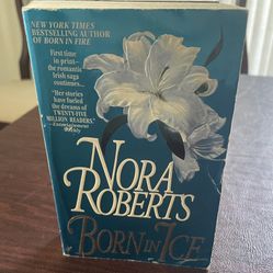 Born In Ice, By Nora Roberts - Paperback Book