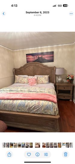 King bed with mattress