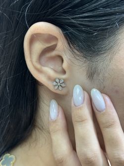 Diamond Flower Earrings 