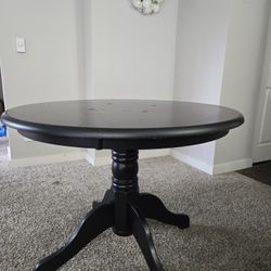 Round Table