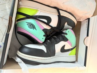 Air Jordan size 6y