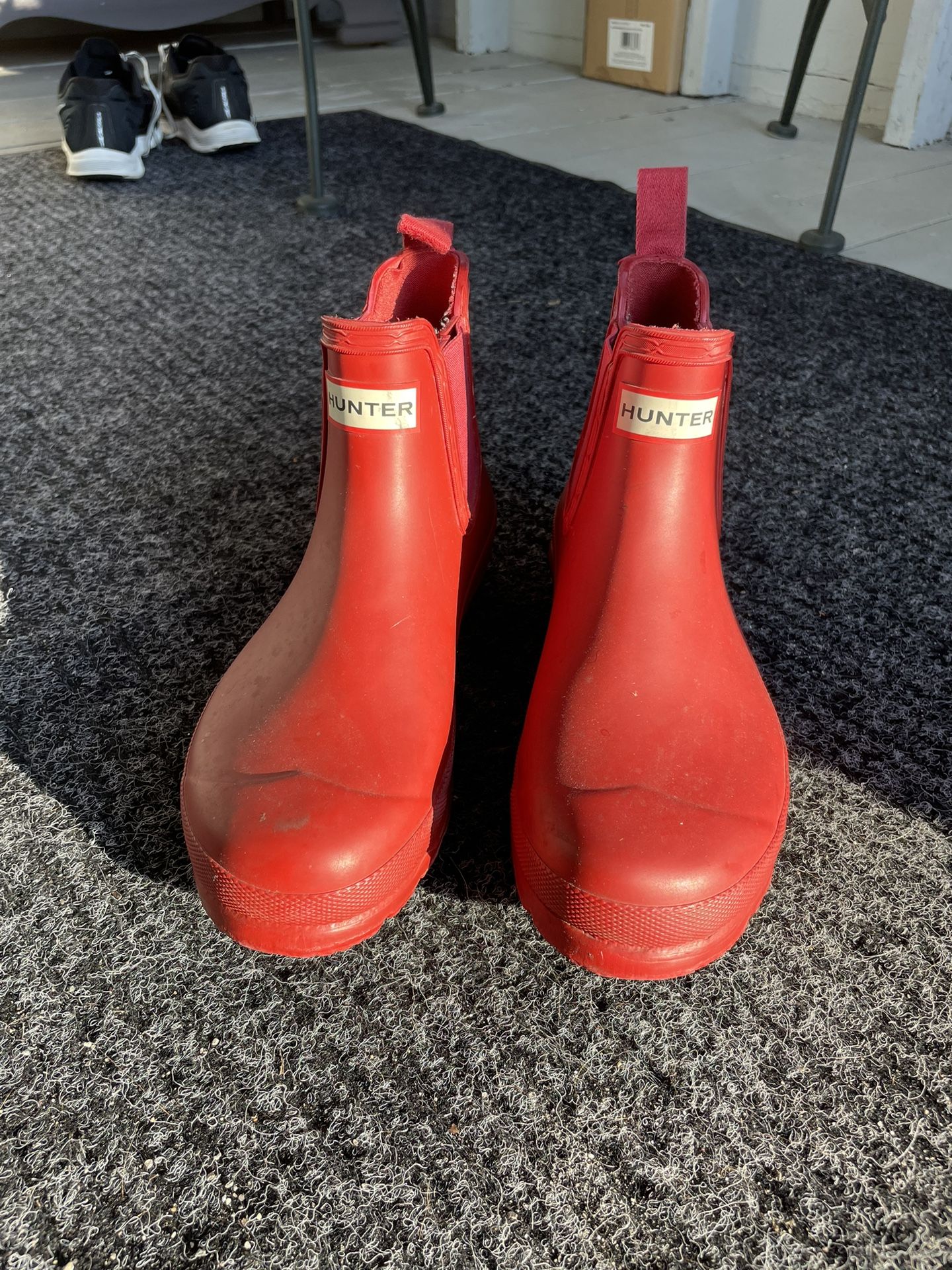 Red Hunter Boots, Size 8.5