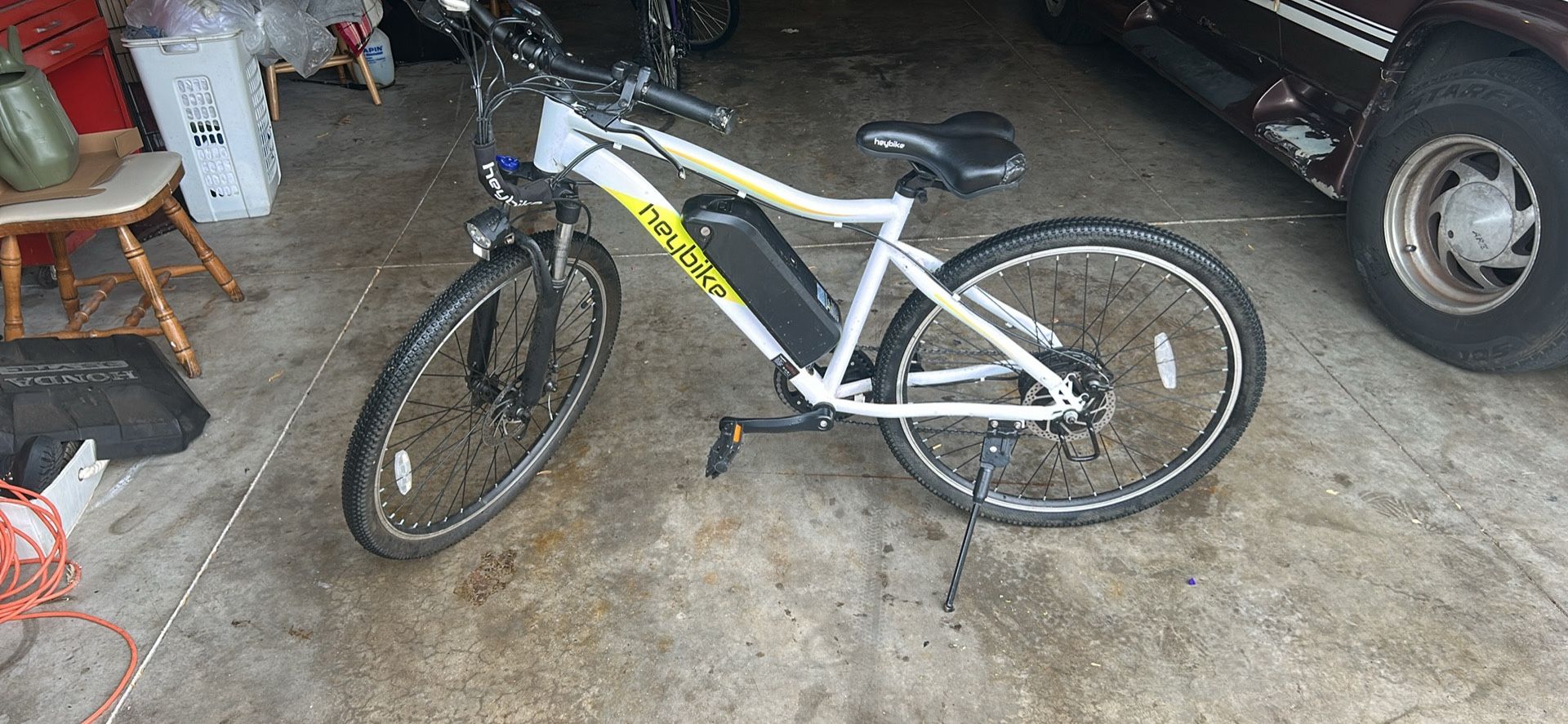 Electric mountain bike