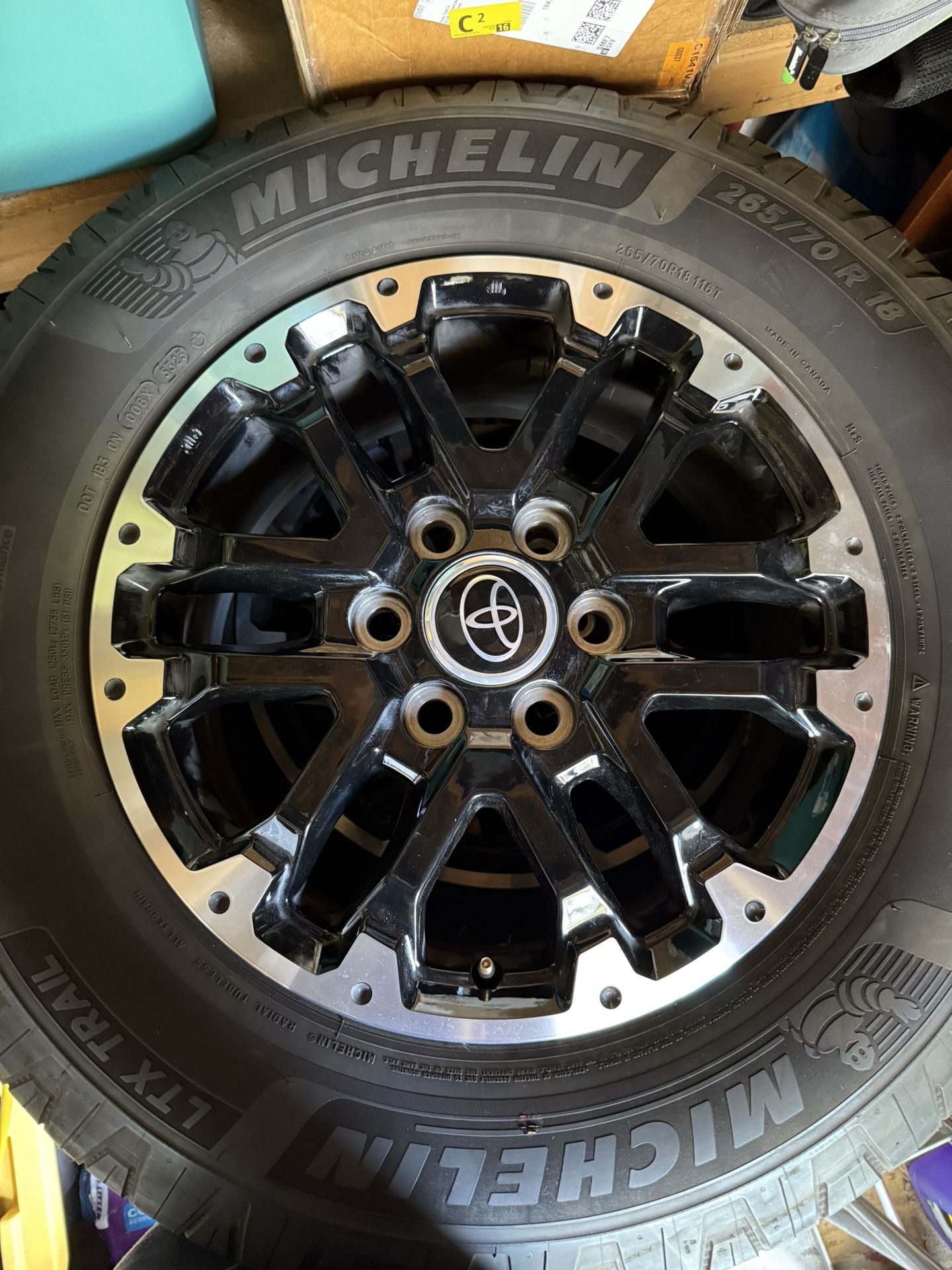 Toyota rims 6x139.7