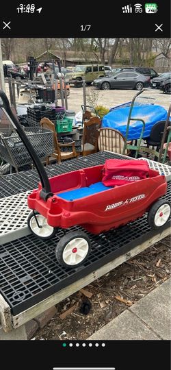 Radio Flyer Wagon 2 Seater