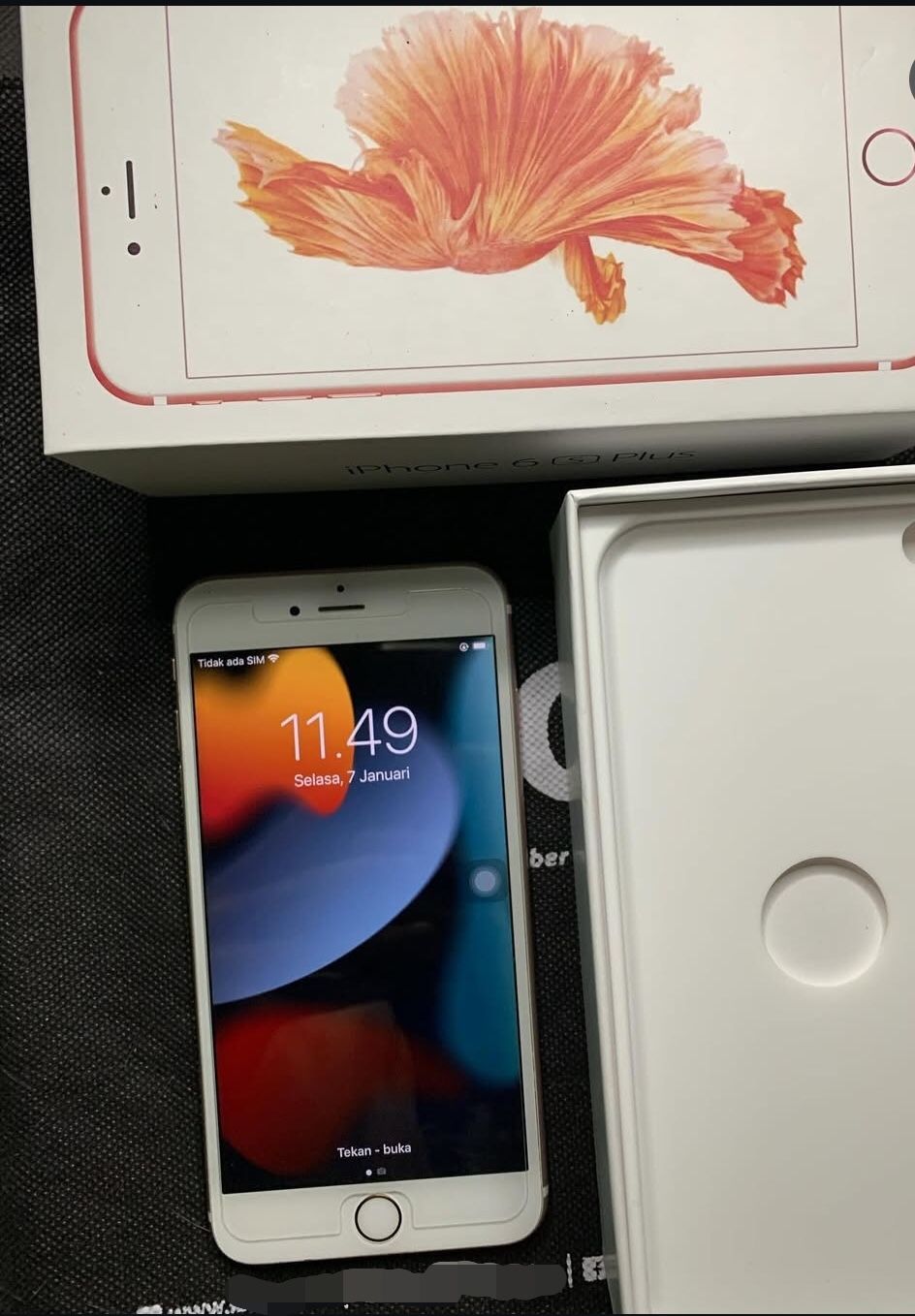 iPhone 6S Plus Unlocked With Warranty 