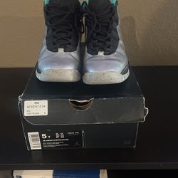 Jordan 10s (GS) Sz 5Y